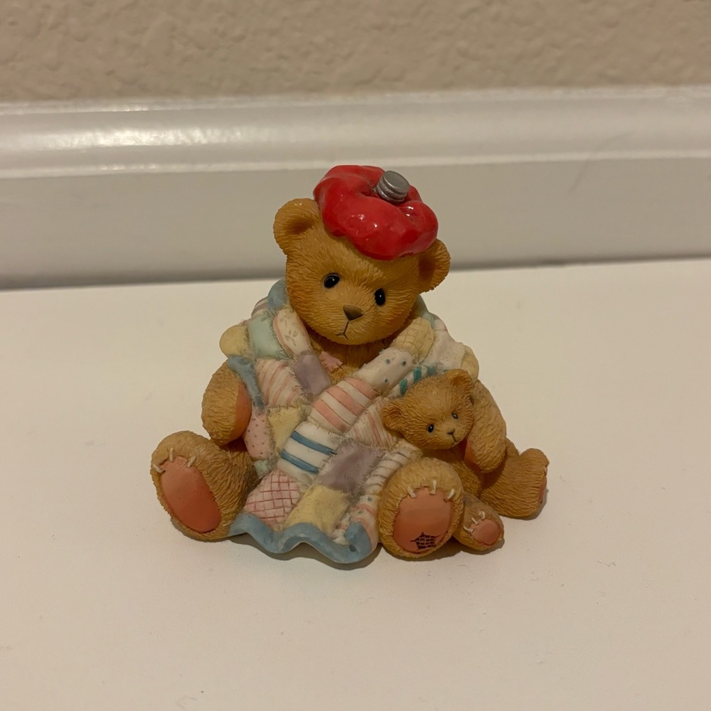 Cherished teddies under the weather 1997